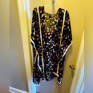 Steve Madden bathing suite cover up one size, black with flowers NWOT